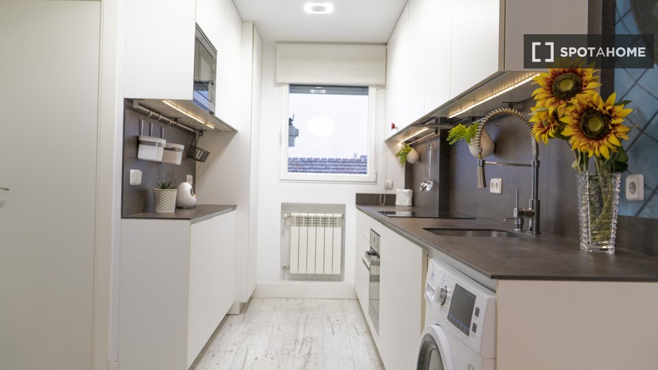Apartment Salamanca, 2 beds, 70m² — photo 5