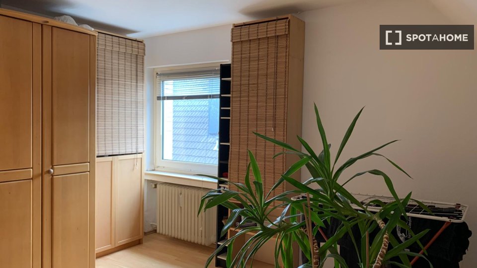 Apartment Cologne, 2 beds, 65m² — photo 8