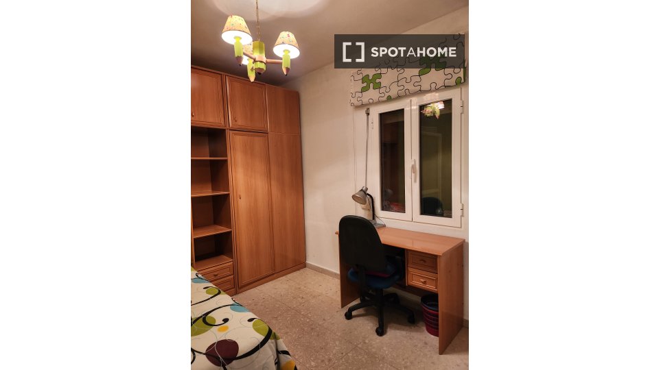 Double room Cordoba, 4 beds, 120m² — photo 17