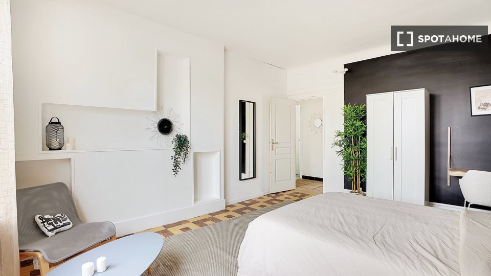 Double room Paris, 5 beds — photo 8