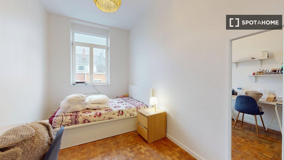 Double room Lille, 6 beds — photo 13