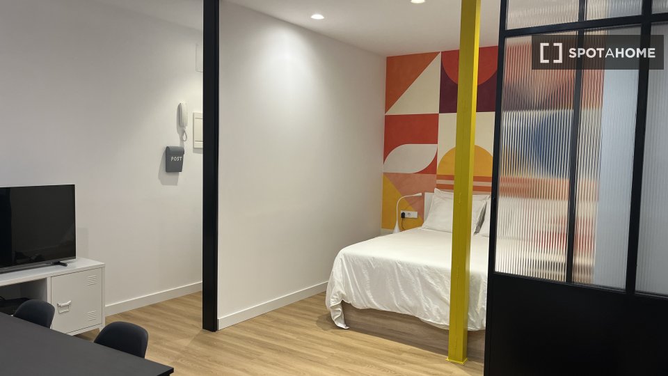 Apartment Madrid, 1 bed, 35m² — photo 16