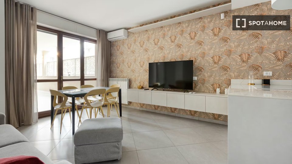 Apartment Milan, 2 beds — photo 2