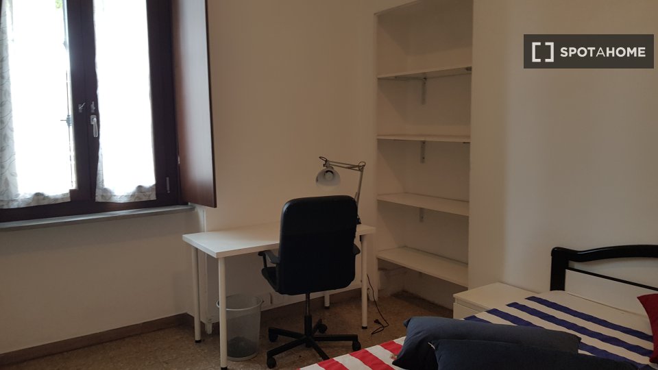 Double room Turin, 5 beds, 156m² — photo 14