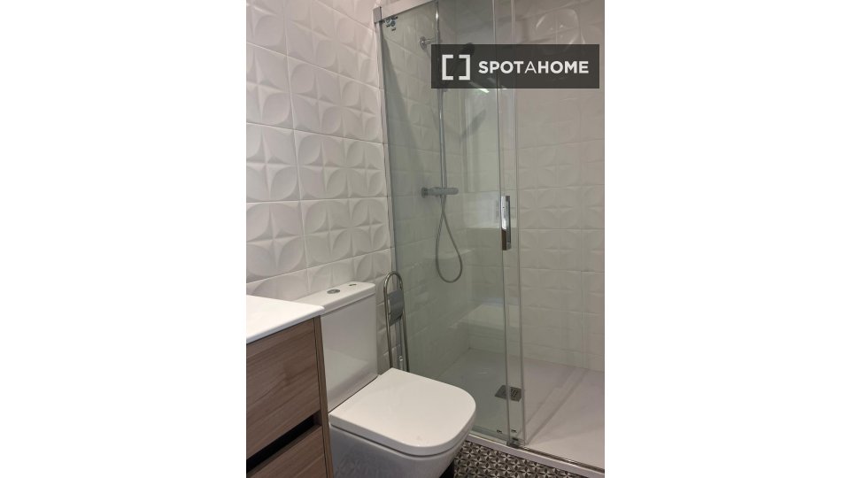 Apartment Barcelona, 2 beds, 74m² — photo 7