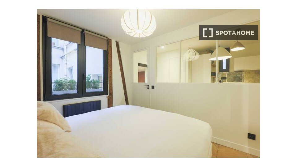 Apartment Paris, 1 bed, 32m² — photo 2