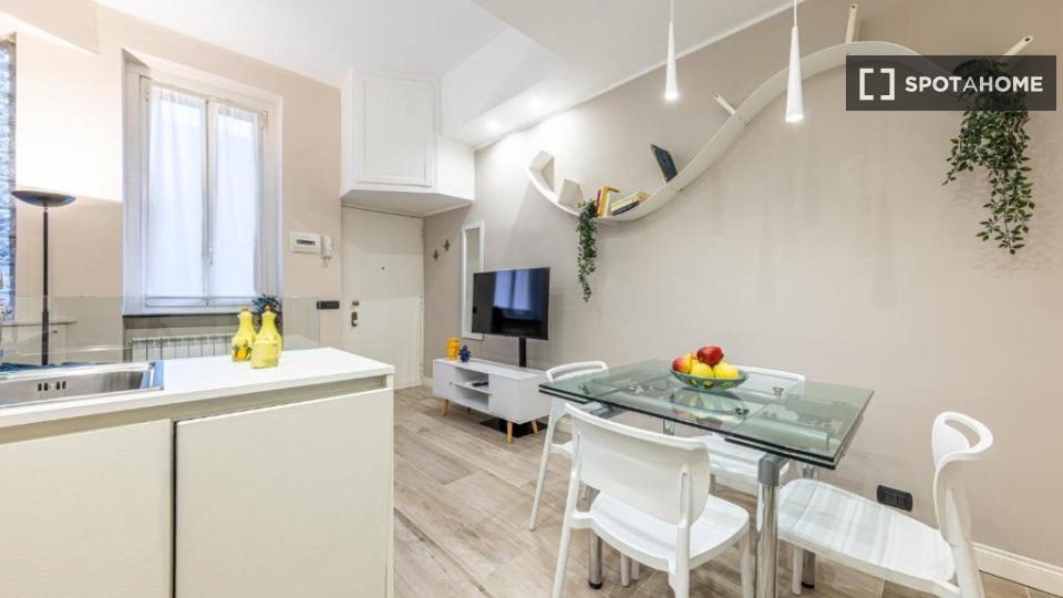 Apartment Milan, 1 bed, 39m² — photo 8