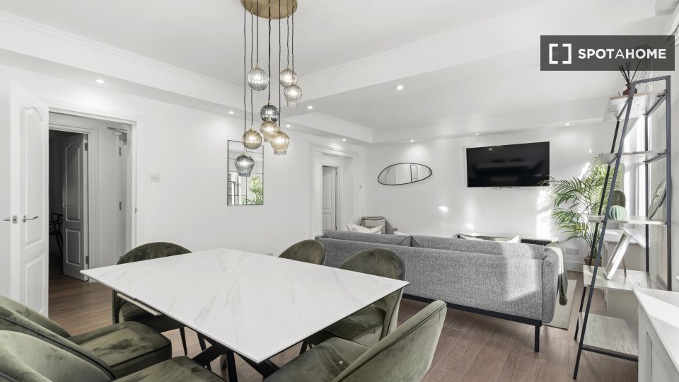 Apartment London, 3 beds, 93m² — photo 22