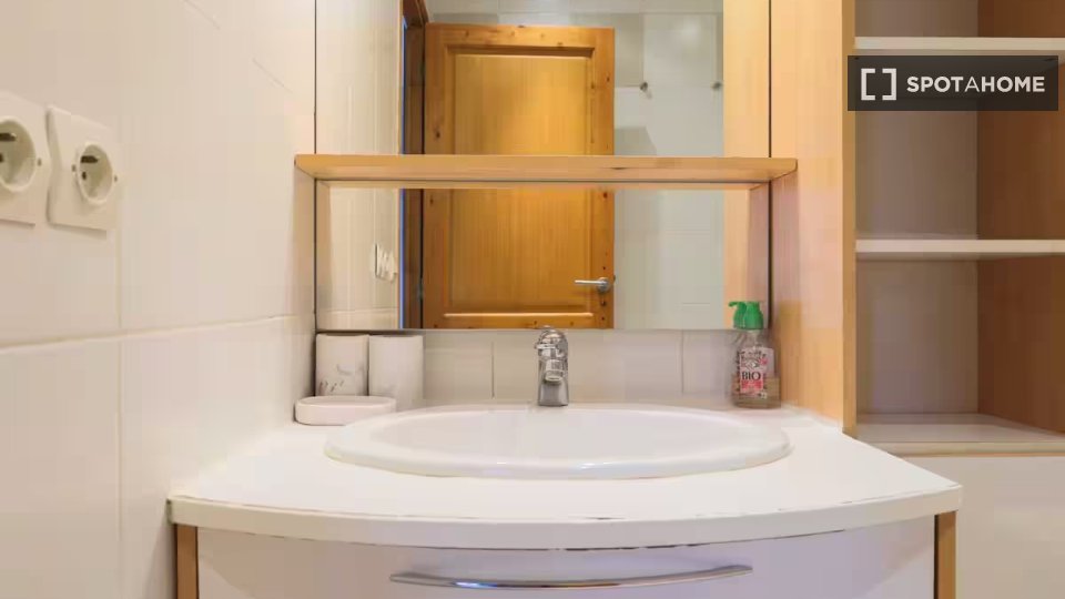 Apartment Paris, 1 bed, 51m² — photo 8