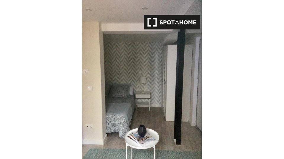 Apartment mono Madrid, 27m² — photo 15