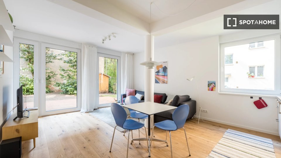 Apartment Berlin, 2 beds, 80m² — photo 18