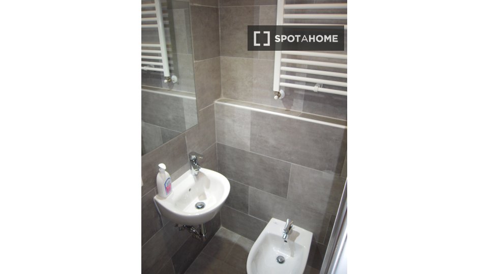 Apartment mono Bologna, 40m² — photo 17