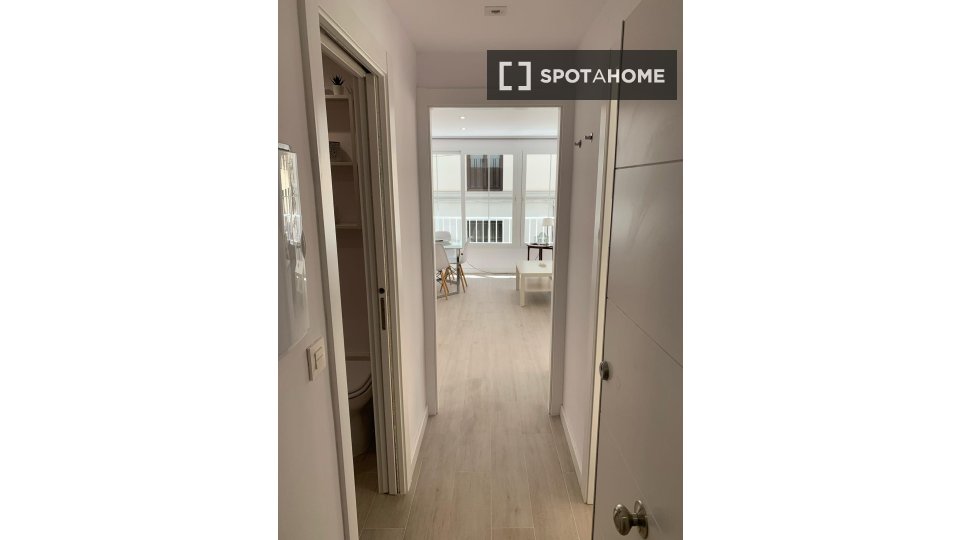 Apartment mono Granada, 45m² — photo 8