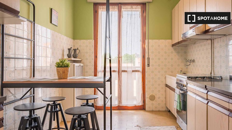 Double room Milan, 5 beds, 120m² — photo 10