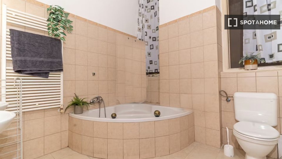 Double room Budapest, 4 beds — photo 18