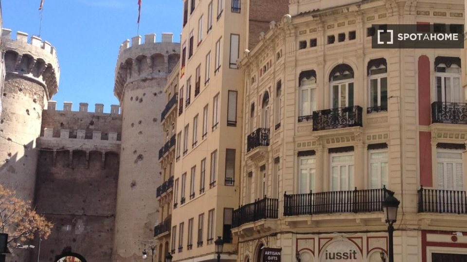 Apartment Valencia, 1 bed, 40m² — photo 1