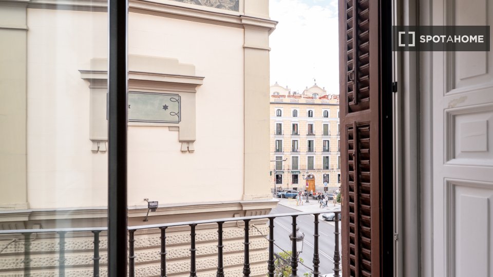 Double room Madrid, 9 beds — photo 11