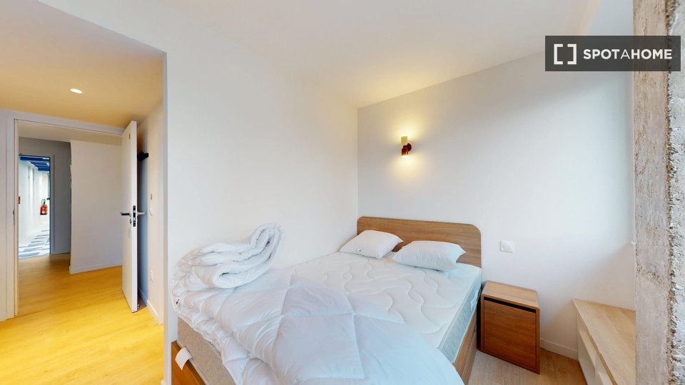 Double room Paris, 12 beds — photo 11