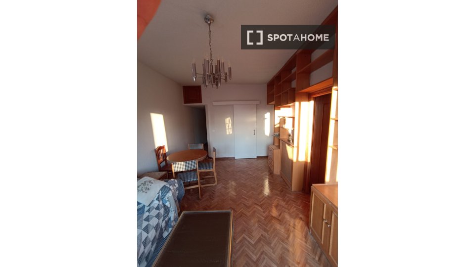Apartment Madrid, 3 beds, 80m² — photo 19