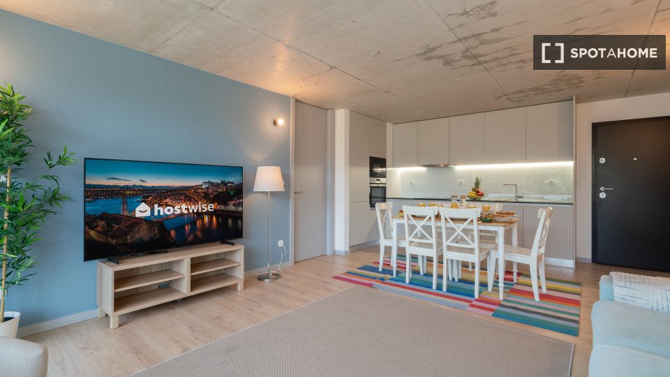 Apartment Porto, 2 beds, 80m² — photo 15