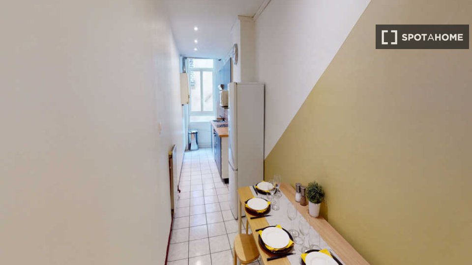 Double room Lyon, 4 beds, 110m² — photo 16