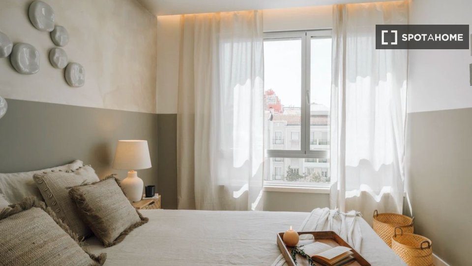 Apartment Lisbon, 1 bed — photo 5