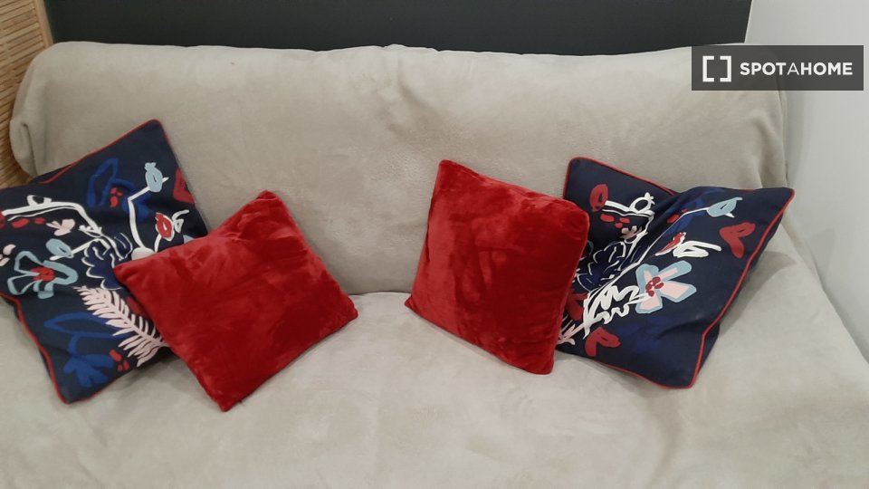Apartment Montpellier, 1 bed — photo 1