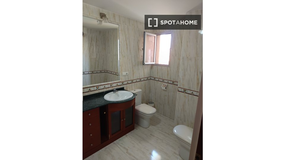 Double room Almeria, 6 beds — photo 42