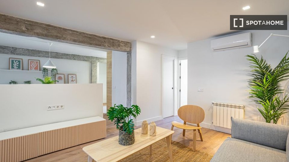 Double room Madrid, 4 beds — photo 18