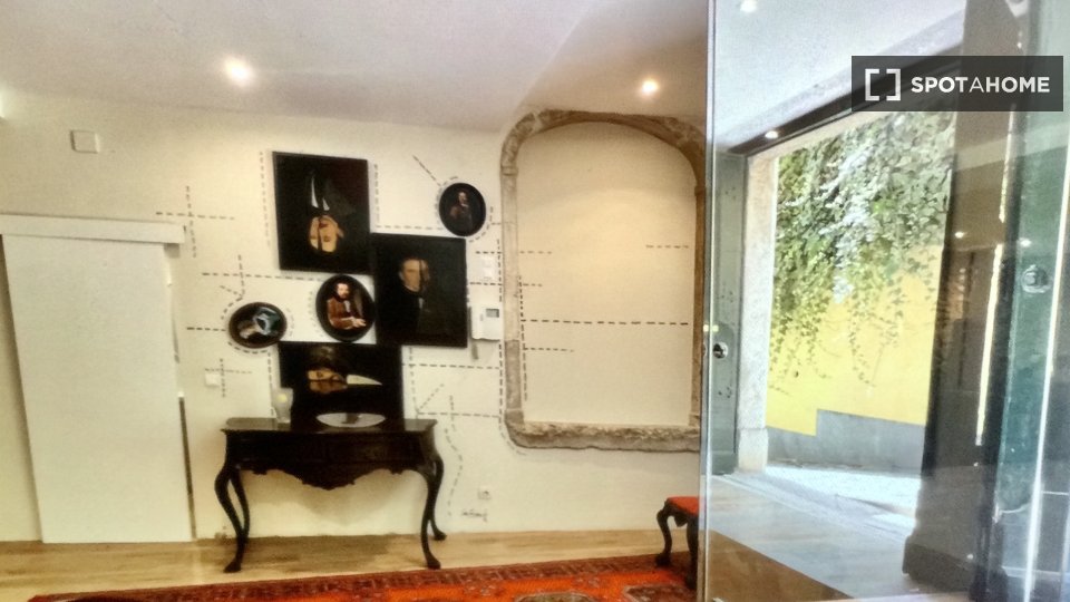 Apartment Lisbon, 2 beds, 90m² — photo 5