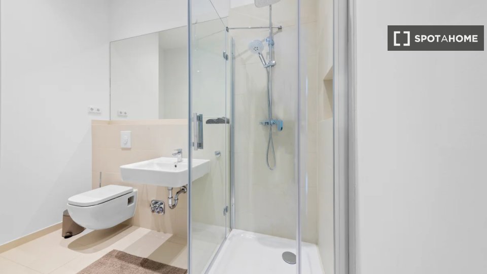 Apartment Berlin, 1 bed, 44m² — photo 9