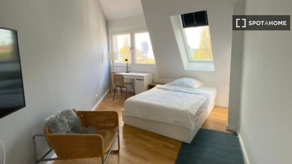Apartment Berlin, 2 beds, 71m² — photo 5