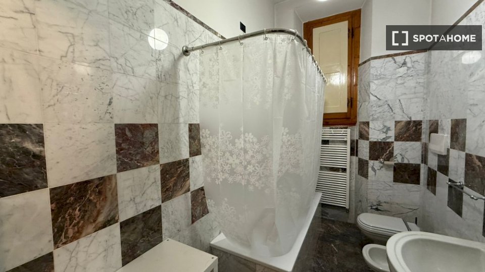 Double room Florence, 7 beds — photo 4