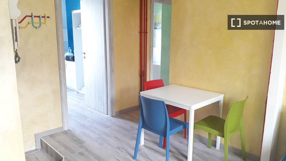 Double room Turin, 3 beds, 75m² — photo 10
