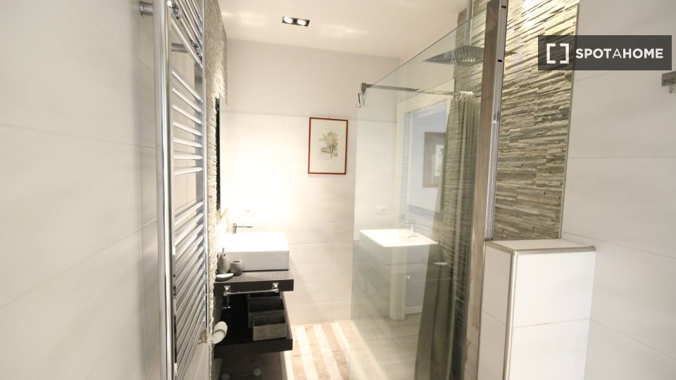 Apartment Milan, 1 bed, 70m² — photo 15