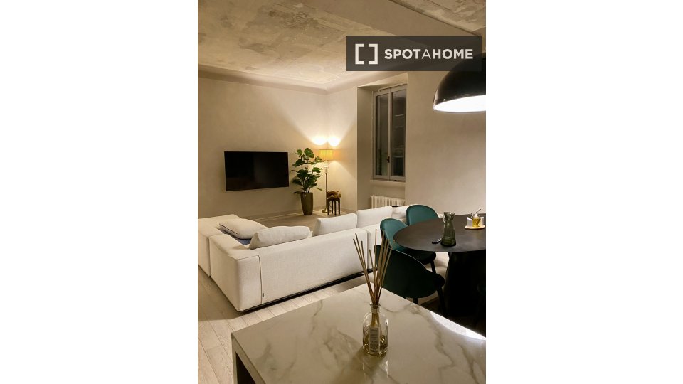 Apartment Milan, 2 beds, 120m² — photo 2