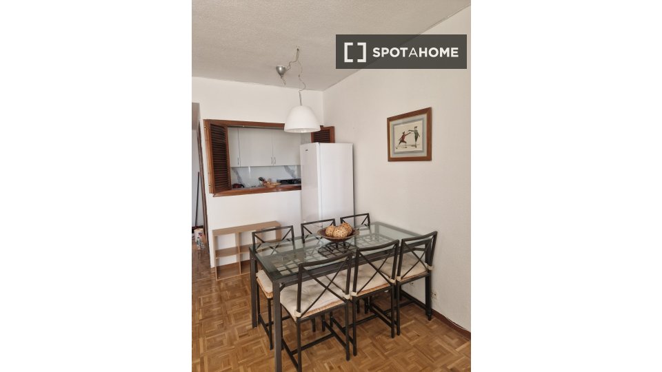 Apartment Madrid, 1 bed, 40m² — photo 1