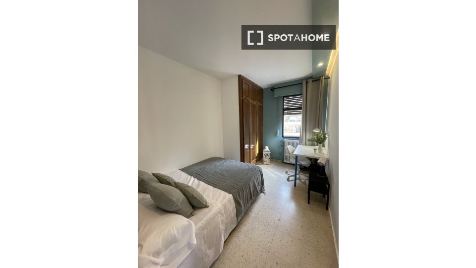 Double room Seville, 8 beds, 180m² — photo 11