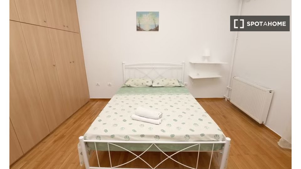 Double room Athens, 4 beds — photo 4