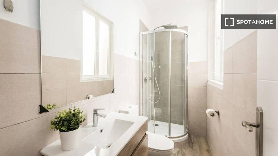 Apartment Madrid, 1 bed, 19m² — photo 9