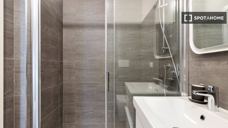 Apartment mono Milan, 14m² — photo 1