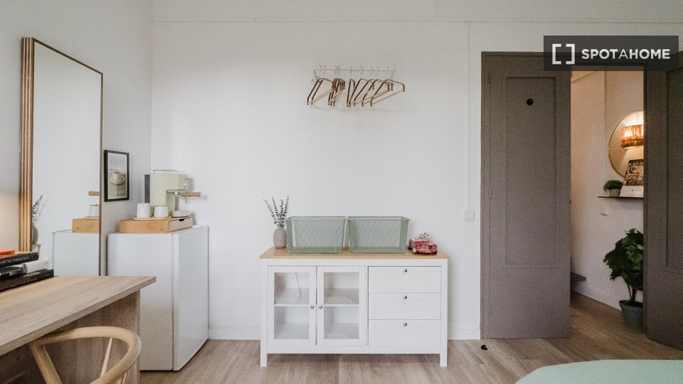 Double room Barcelona, 8 beds, 220m² — photo 60