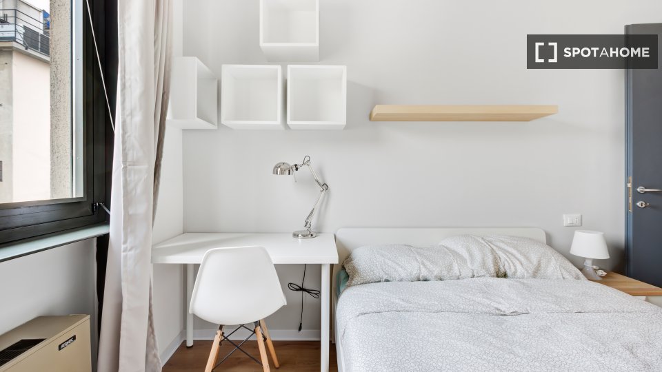 Double room Milan, 7 beds, 168m² — photo 3