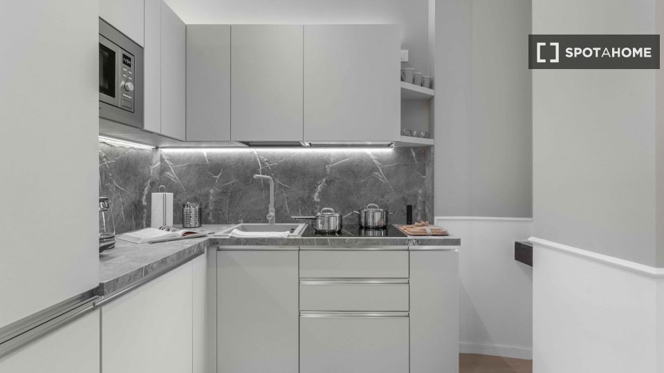 Appartamento Milano, 2 camere, 80m² — foto 3
