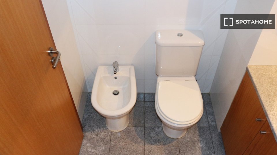 Apartment Porto, 2 beds, 135m² — photo 11