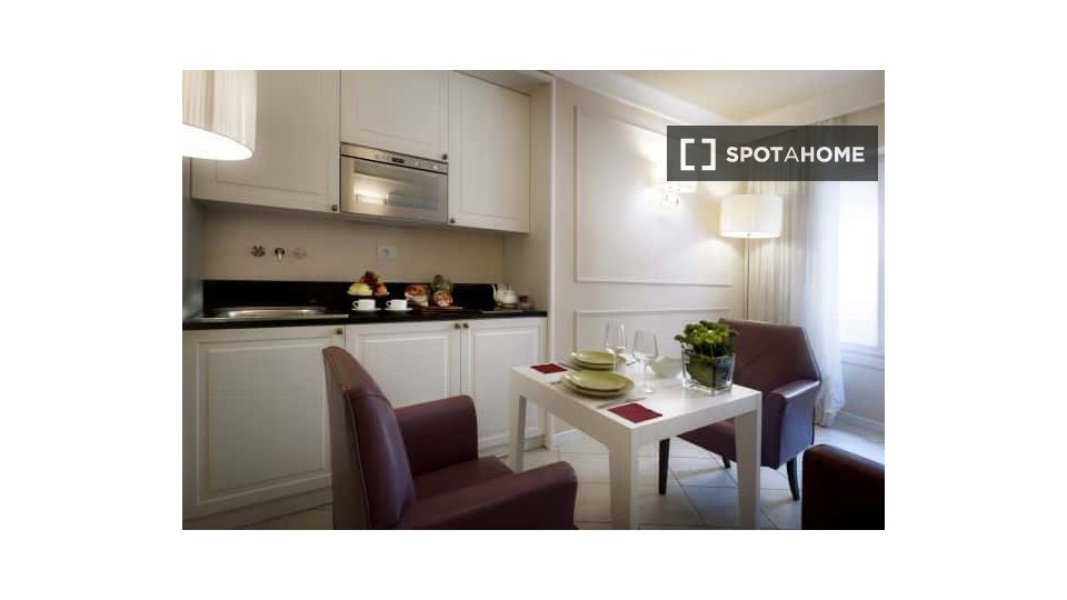 Apartment Florence, 1 bed, 46m² — photo 2
