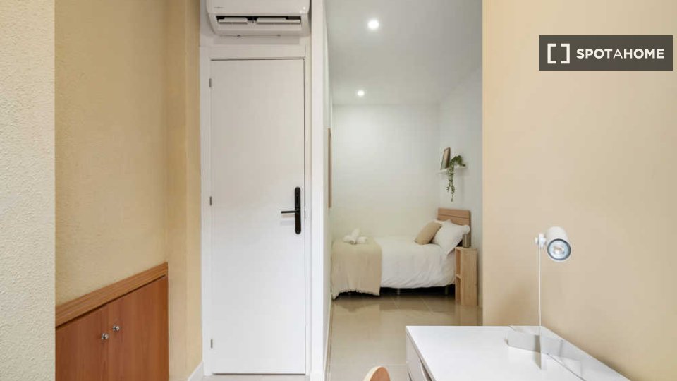Camera doppia Madrid, 34 camere — foto 43