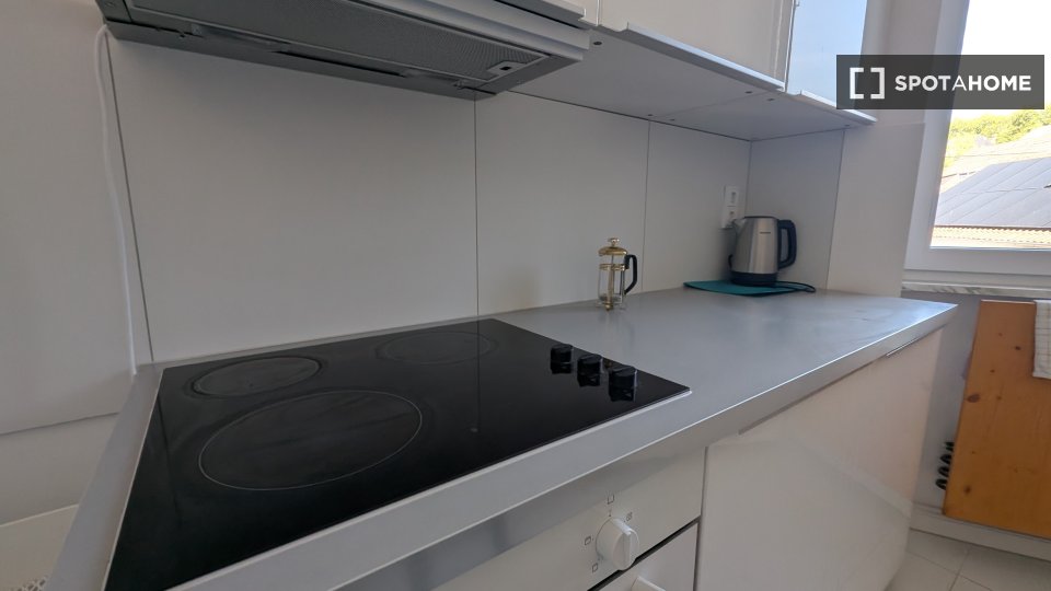 Apartment Frankfurt, 3 beds, 64m² — photo 11
