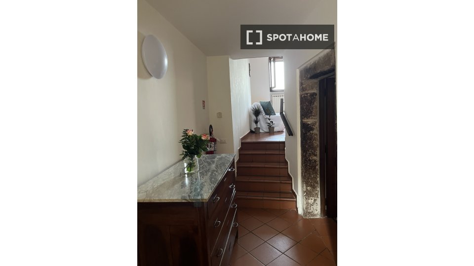 Double room Perugia, 3 beds, 100m² — photo 10