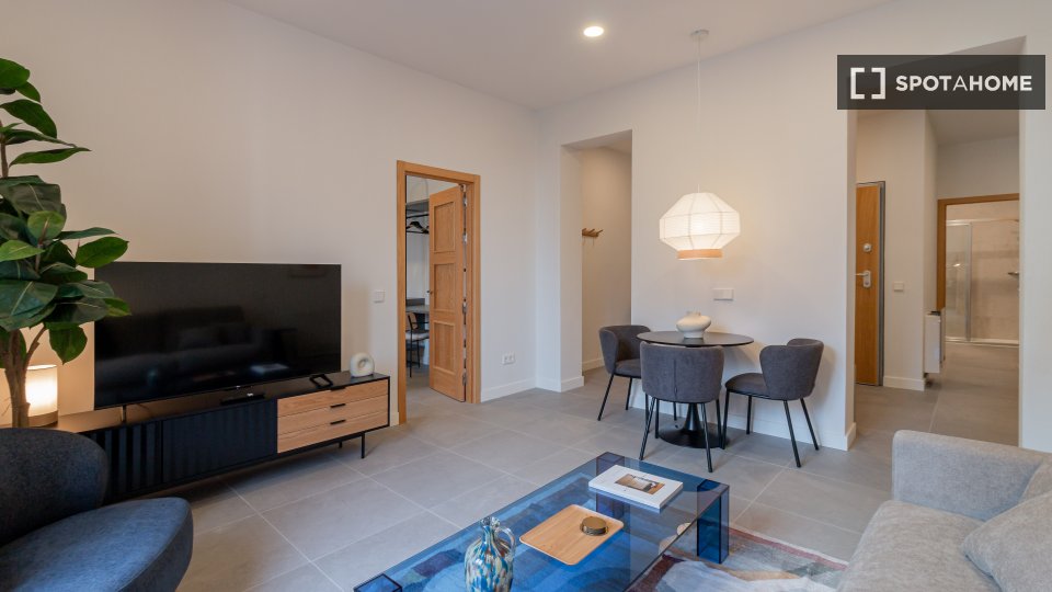 Apartment Madrid, 1 bed — photo 5